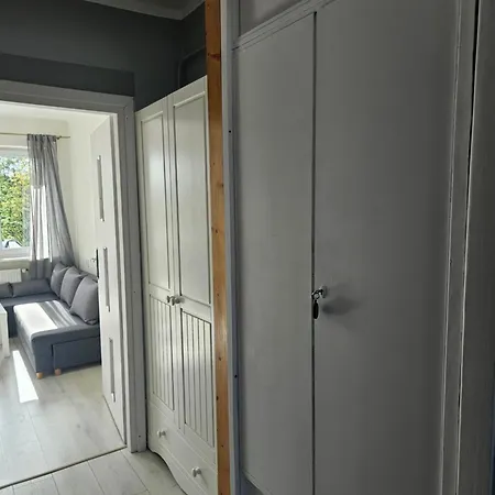 Nad Jeziorem Ukiel Apartment *